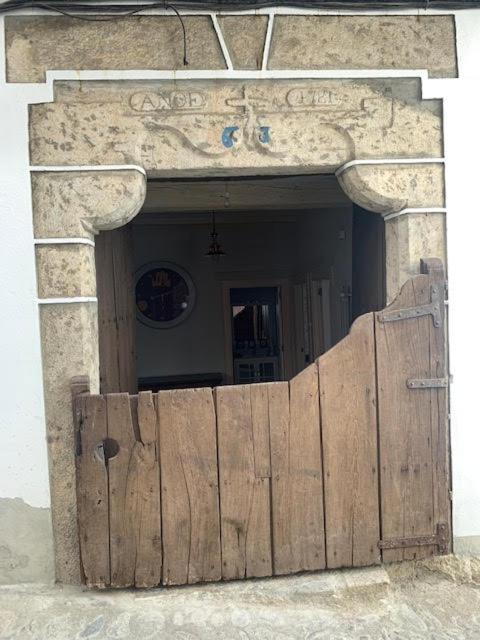 Aptos La Ceja, El Trampal y El Reloj by CASA BOLDO Candelario Exterior foto